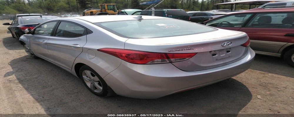 KMHDH4AE3DU739854 2013 HYUNDAI ELANTRA photo no. 3