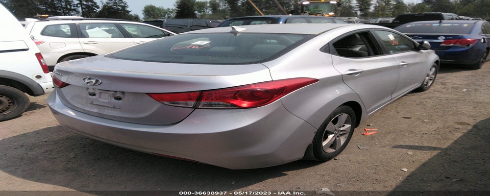 KMHDH4AE3DU739854 2013 HYUNDAI ELANTRA photo no. 4