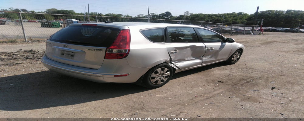 KMHDB8AE8BU087433 2011 HYUNDAI ELANTRA TOURING photo no. 4