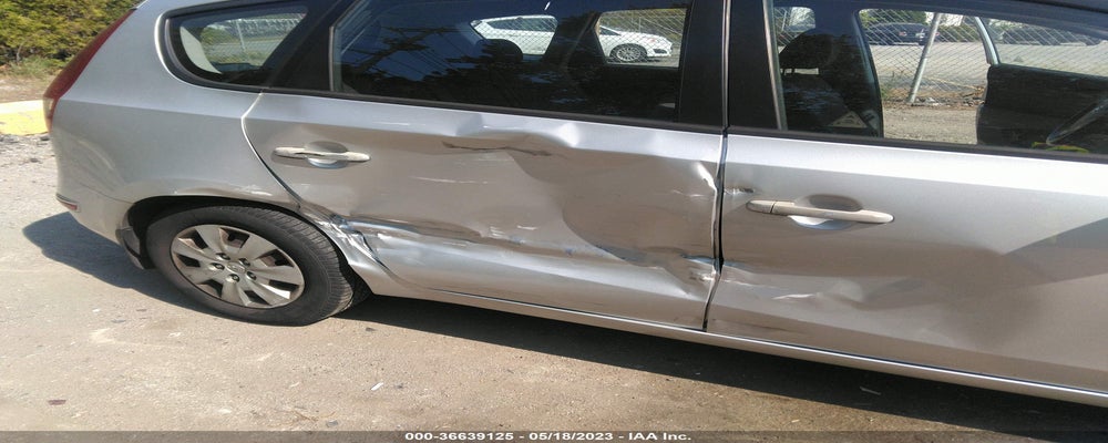 KMHDB8AE8BU087433 2011 HYUNDAI ELANTRA TOURING photo no. 6
