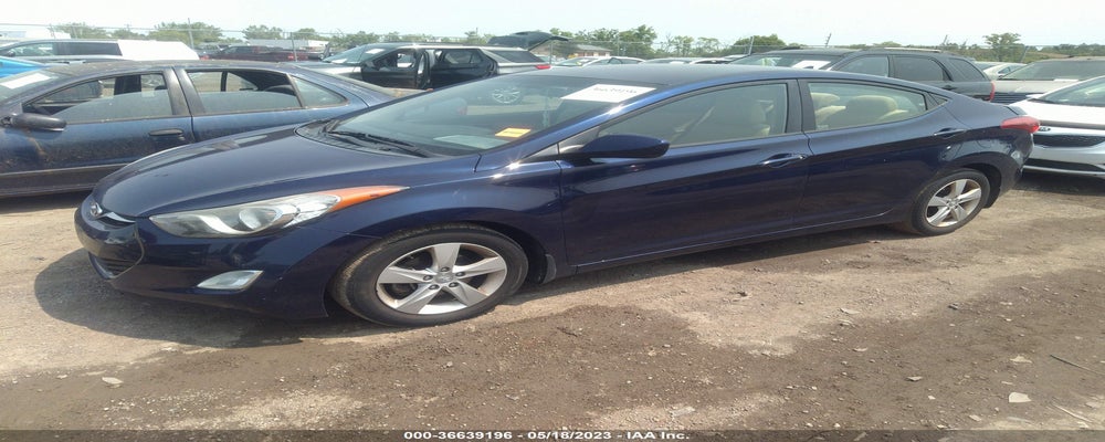 5NPDH4AE9DH205384 2013 HYUNDAI ELANTRA photo no. 2