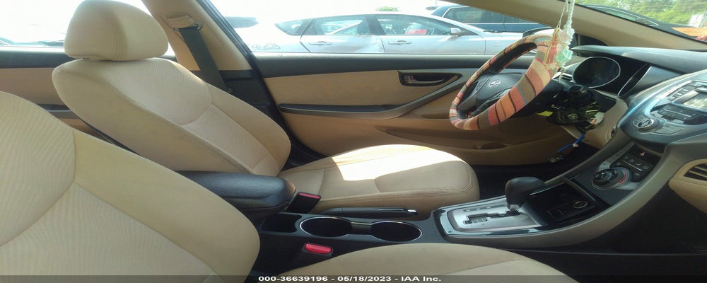 5NPDH4AE9DH205384 2013 HYUNDAI ELANTRA photo no. 5