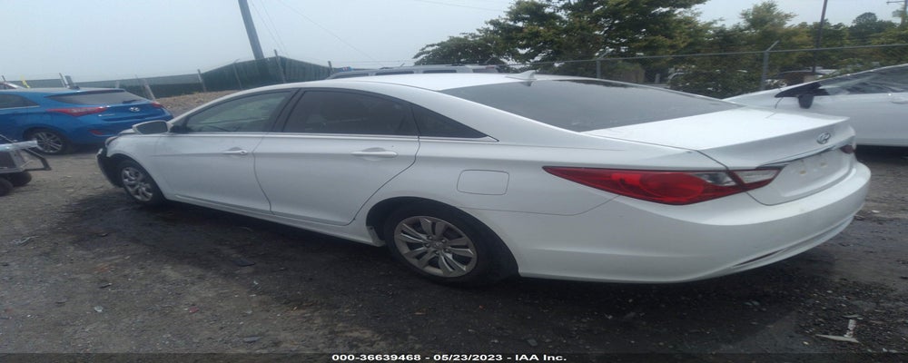 5NPEB4AC2BH200626 2011 HYUNDAI SONATA photo no. 3