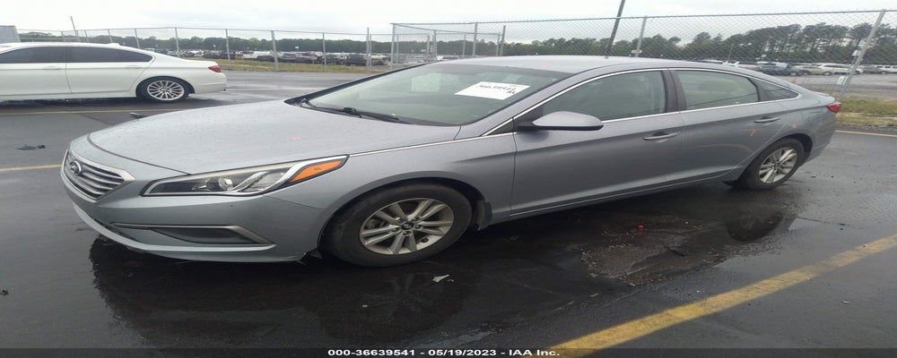 5NPE24AF4GH336788 2016 HYUNDAI SONATA photo no. 2