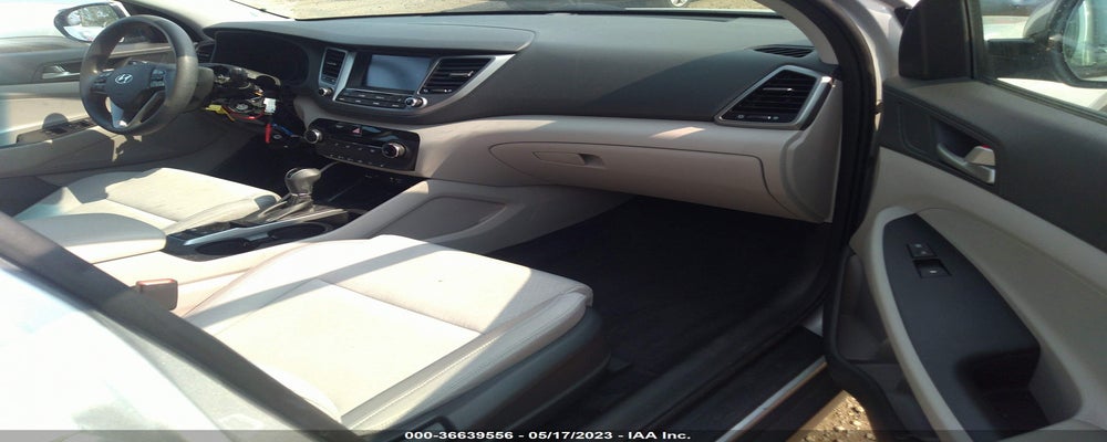 KM8J3CA43JU730666 2018 HYUNDAI TUCSON photo no. 5