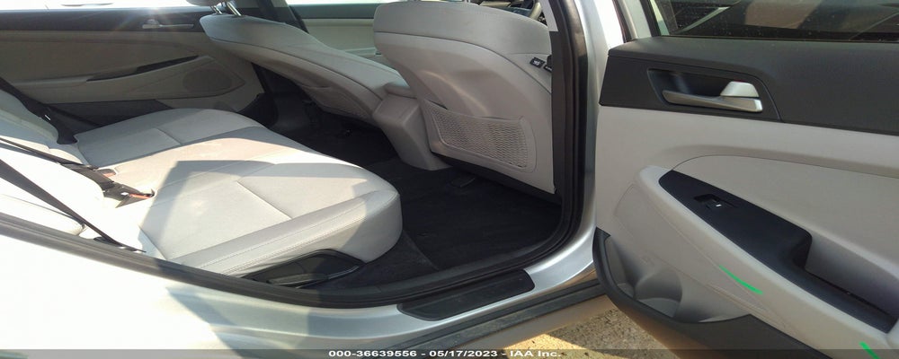 KM8J3CA43JU730666 2018 HYUNDAI TUCSON photo no. 8