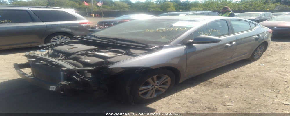 5NPD84LF5JH257788 2018 HYUNDAI ELANTRA photo no. 2