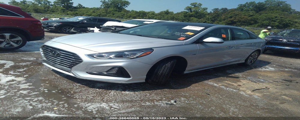 KMHE34L37KA084983 2019 HYUNDAI SONATA HYBRID photo no. 2