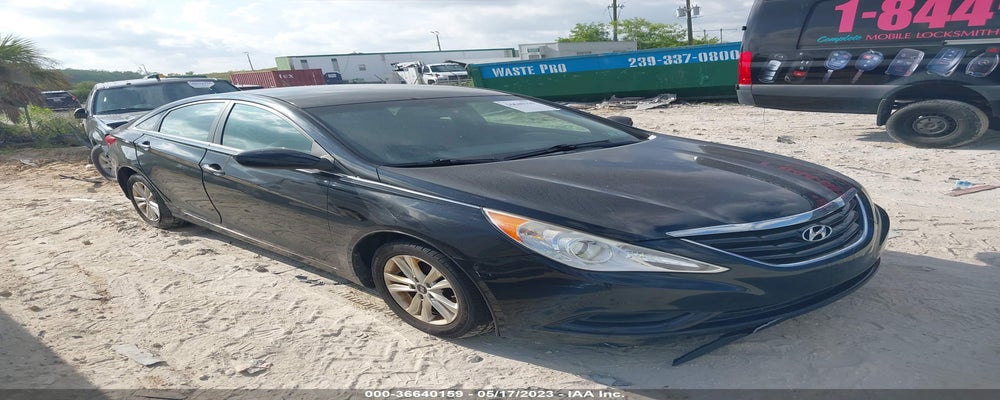 5NPEB4ACXCH457275 2012 HYUNDAI SONATA photo no. 4
