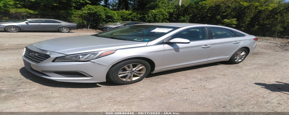 5NPE24AF1GH355797 2016 HYUNDAI SONATA photo no. 2