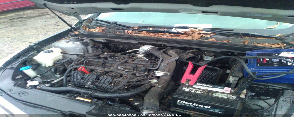 5NPEC4AB8BH200439 2011 HYUNDAI SONATA photo no. 6
