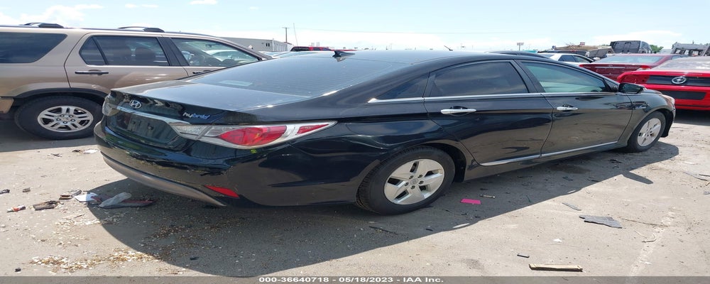 KMHEC4A42CA040063 2012 HYUNDAI SONATA photo no. 4