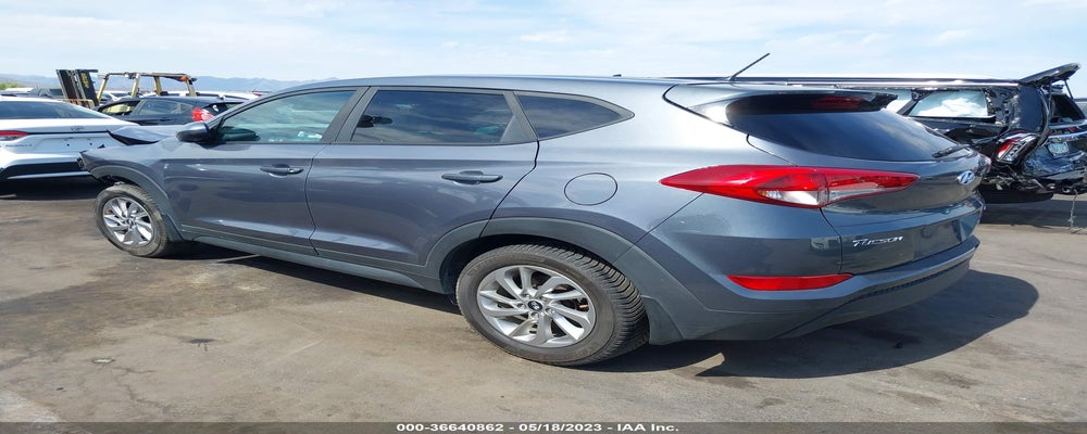 KM8J2CA41JU650687 2018 HYUNDAI TUCSON photo no. 3