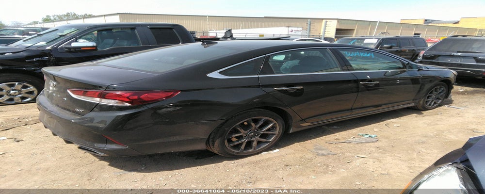 5NPE34ABXJH677338 2018 HYUNDAI SONATA photo no. 4