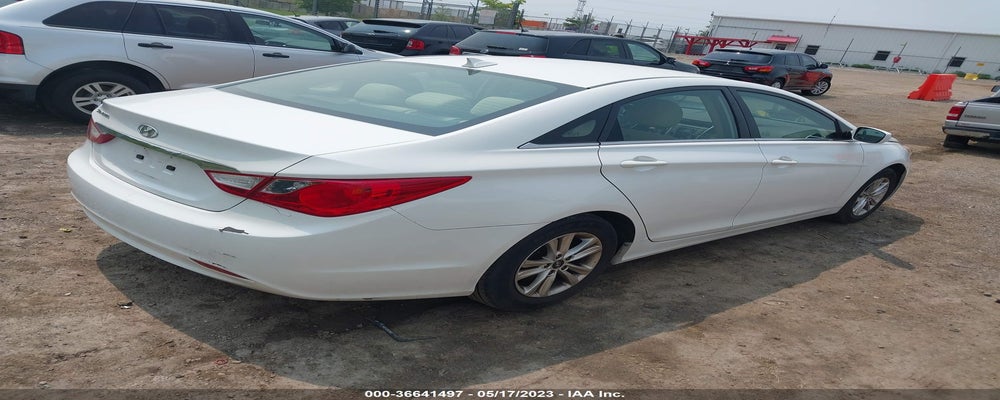 5NPEB4AC9DH763420 2013 HYUNDAI SONATA photo no. 4