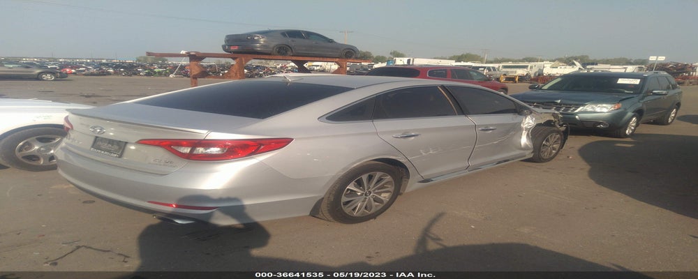 5NPE34AF5FH148261 2015 HYUNDAI SONATA photo no. 4