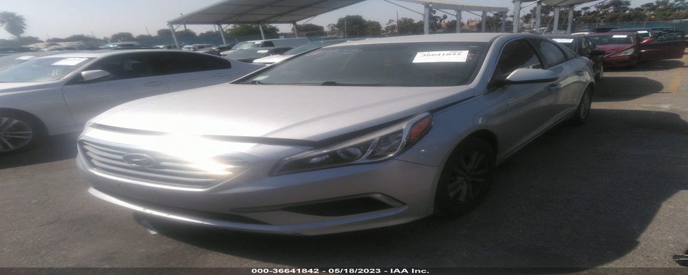 5NPE24AF7HH564611 2017 HYUNDAI SONATA photo no. 2
