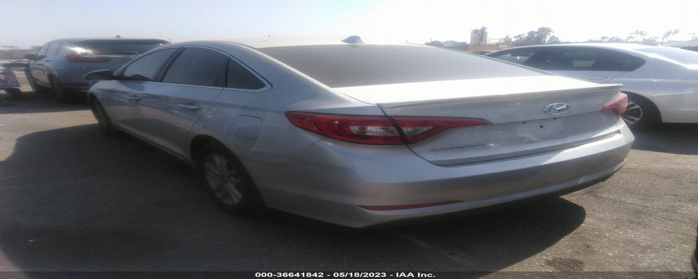5NPE24AF7HH564611 2017 HYUNDAI SONATA photo no. 3