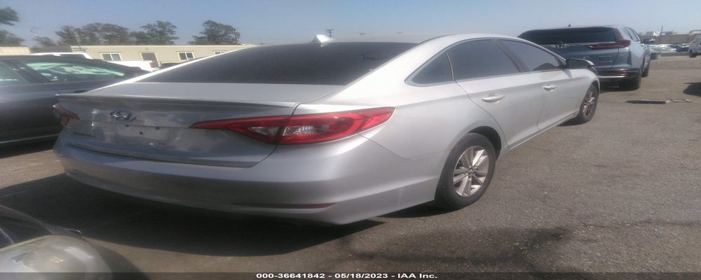 5NPE24AF7HH564611 2017 HYUNDAI SONATA photo no. 4