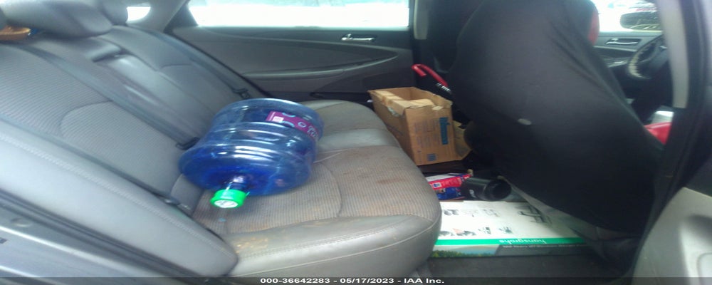 5NPEC4AC6CH433097 2012 HYUNDAI SONATA photo no. 8