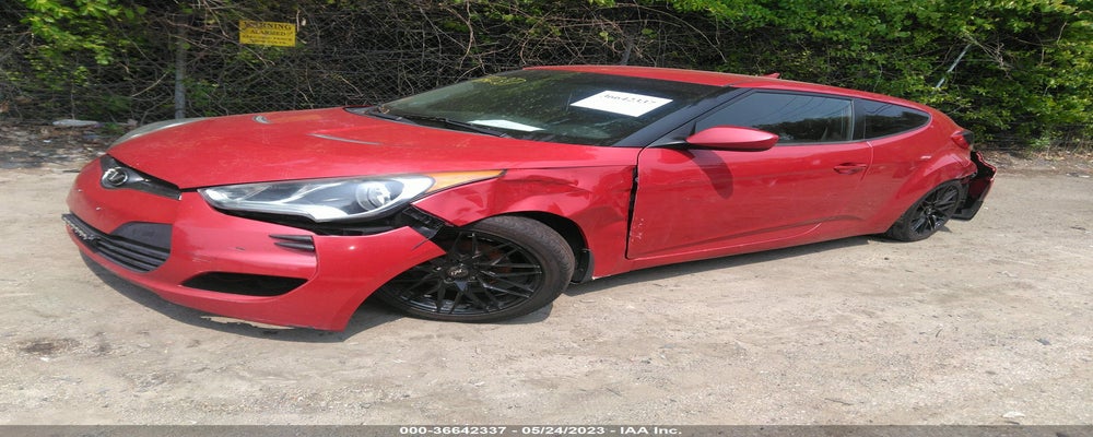 KMHTC6AD7DU124687 2013 HYUNDAI VELOSTER photo no. 2