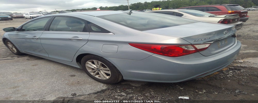 5NPEB4AC3BH240150 2011 HYUNDAI SONATA photo no. 3
