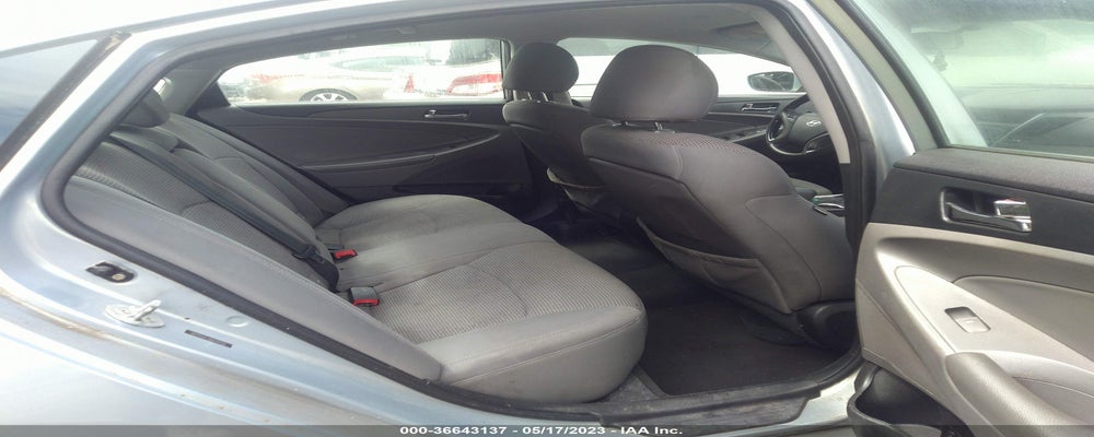 5NPEB4AC3BH240150 2011 HYUNDAI SONATA photo no. 8