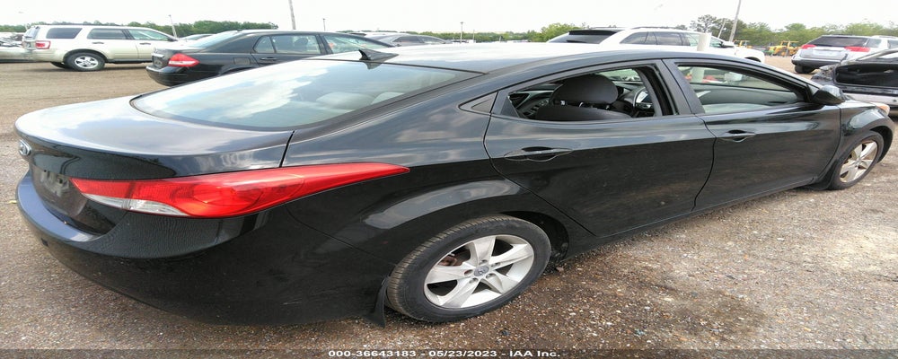 KMHDH4AE7BU081114 2011 HYUNDAI ELANTRA photo no. 4