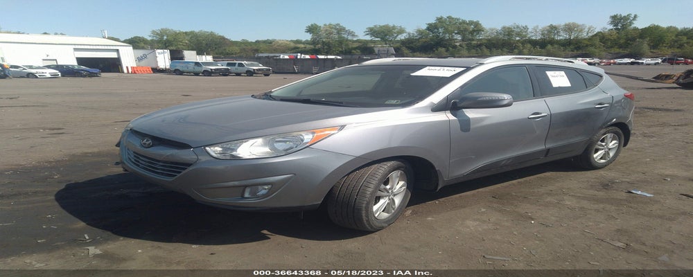 KM8JU3AC3DU577733 2013 HYUNDAI TUCSON photo no. 2