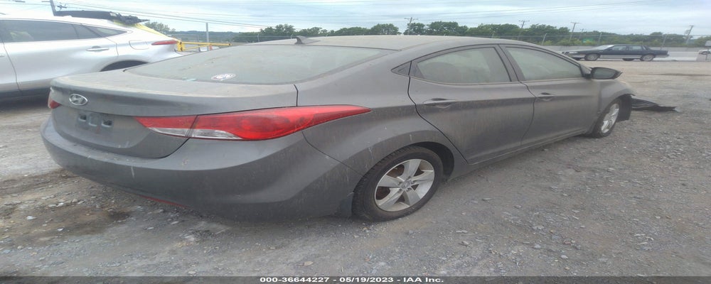 5NPDH4AE0DH202146 2013 HYUNDAI ELANTRA photo no. 4