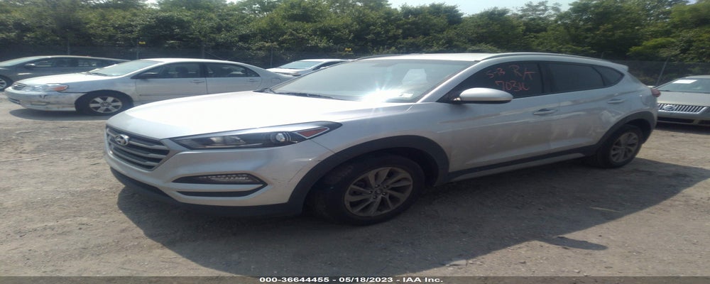 KM8J3CA43JU722681 2018 HYUNDAI TUCSON photo no. 2