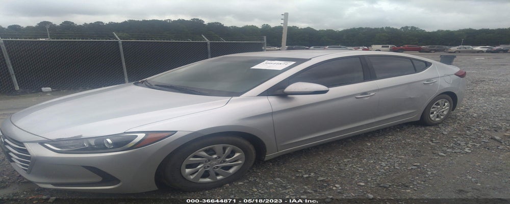 5NPD74LFXHH126739 2017 HYUNDAI ELANTRA photo no. 2