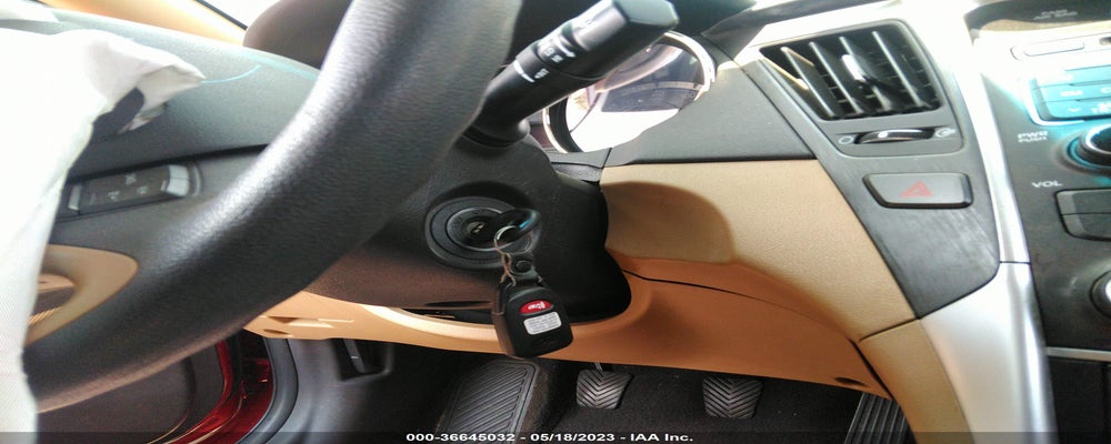5NPEB4AC2BH163724 2011 HYUNDAI SONATA photo no. 11