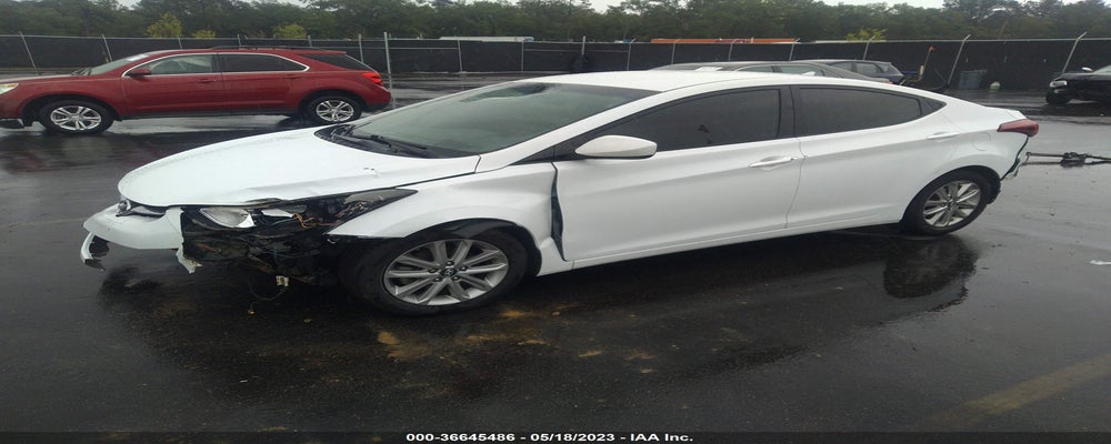 5NPDH4AE8FH607044 2015 HYUNDAI ELANTRA photo no. 2