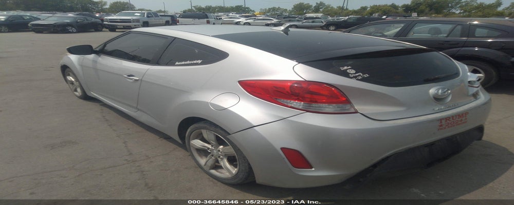 KMHTC6AD6CU065548 2012 HYUNDAI VELOSTER photo no. 3