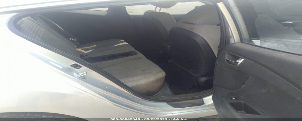 KMHTC6AD6CU065548 2012 HYUNDAI VELOSTER photo no. 8