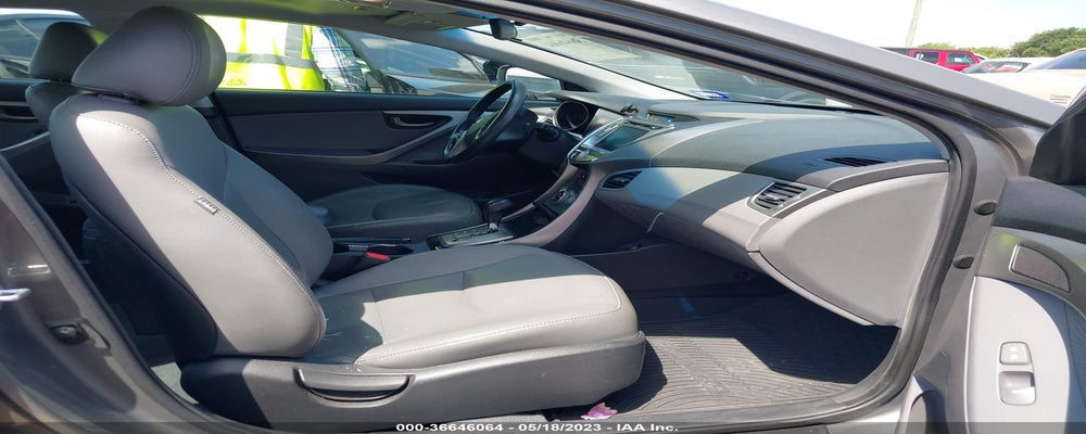 5NPDH4AE2DH217585 2013 HYUNDAI ELANTRA photo no. 5