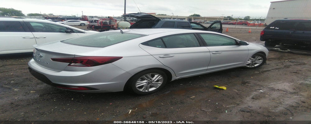 5NPD84LF3KH468540 2019 HYUNDAI ELANTRA photo no. 4