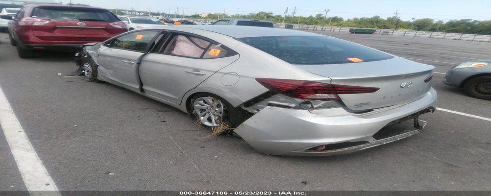 5NPD74LF4KH449899 2019 HYUNDAI ELANTRA photo no. 3