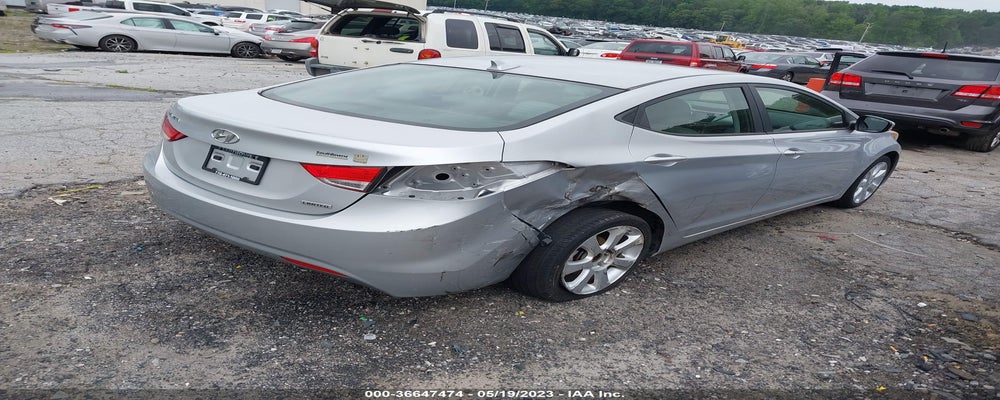 5NPDH4AE7DH241235 2013 HYUNDAI ELANTRA photo no. 4
