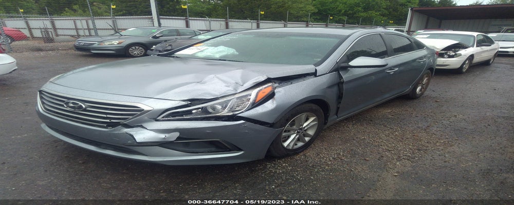 5NPE24AF8HH471466 2017 HYUNDAI SONATA photo no. 2