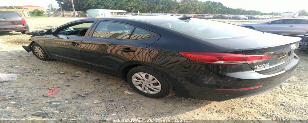 5NPD74LF8JH373473 2018 HYUNDAI ELANTRA photo no. 3