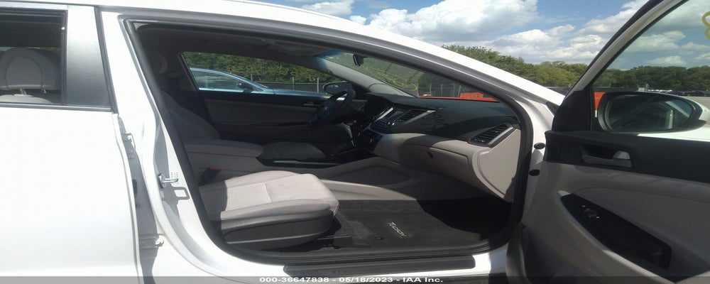 KM8J33A49HU303471 2017 HYUNDAI TUCSON photo no. 5