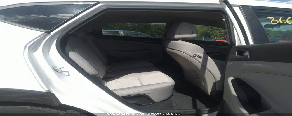 KM8J33A49HU303471 2017 HYUNDAI TUCSON photo no. 8