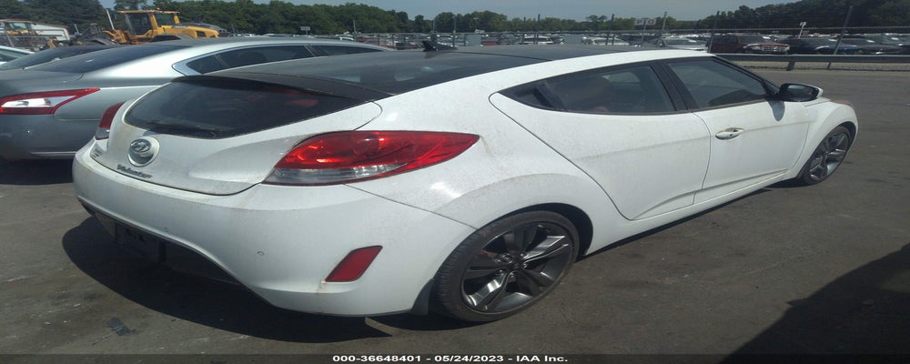 KMHPC6AD3CU68892  2012 HYUNDAI VELOSTER photo no. 4