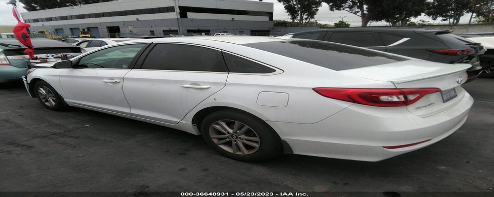 5NPE24AF8FH163212 2015 HYUNDAI SONATA photo no. 3