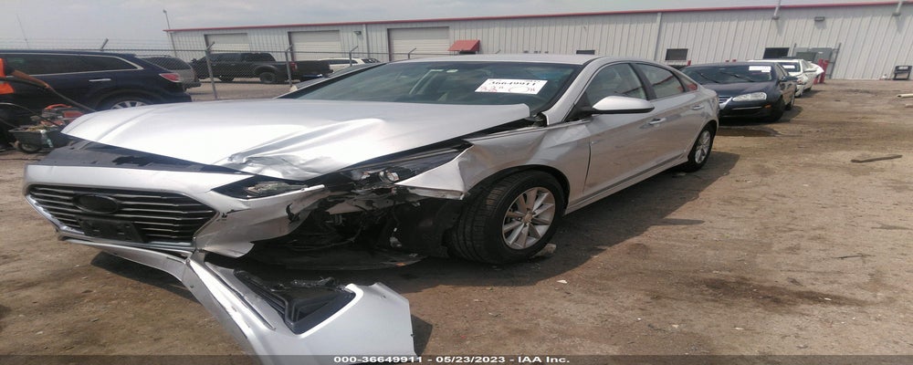 5NPE24AF5JH648075 2018 HYUNDAI SONATA photo no. 2