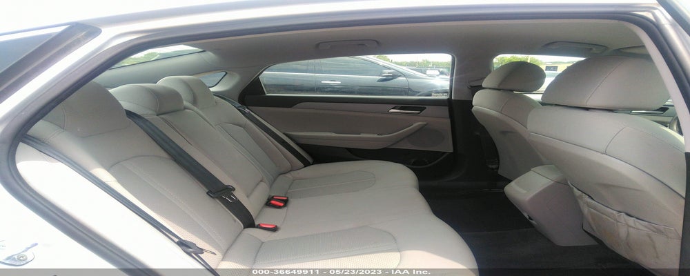 5NPE24AF5JH648075 2018 HYUNDAI SONATA photo no. 8