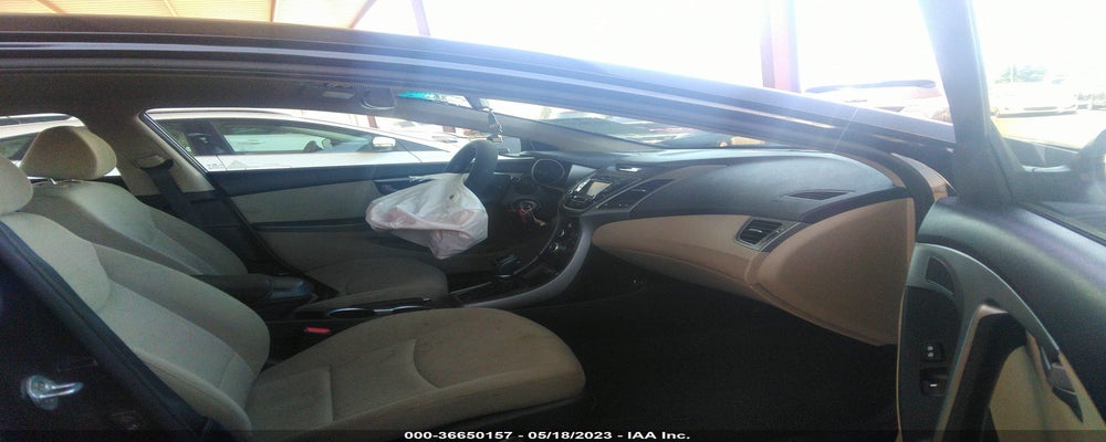 KMHDH4AE2GU530951 2016 HYUNDAI ELANTRA photo no. 5