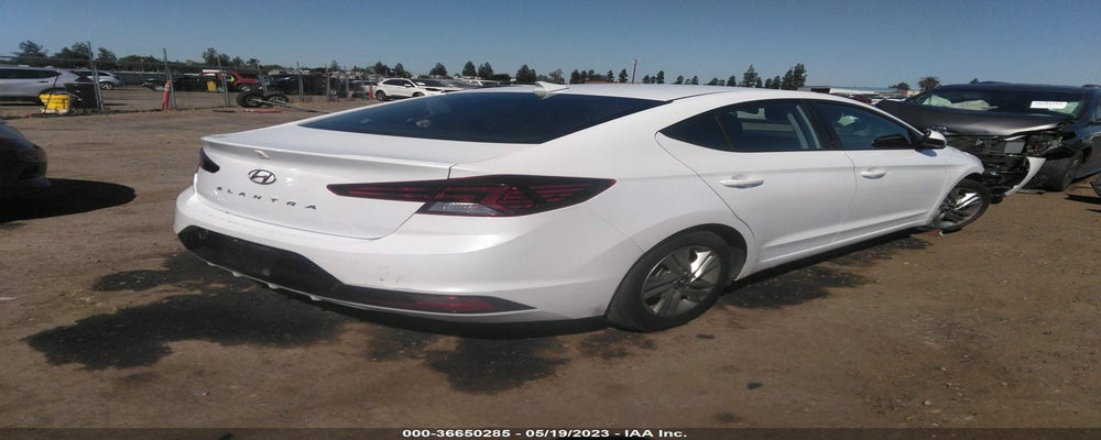 5NPD84LF3LH585715 2020 HYUNDAI ELANTRA photo no. 4